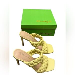 Herstyle Vibrant  Woven Heels